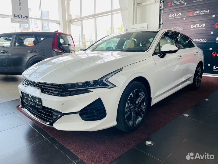 Kia K5 2.5 AT, 2023