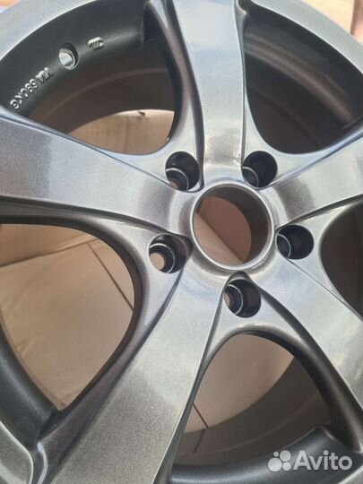 16 Литые диски