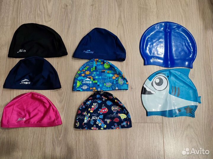 Купальники, шапочки и очки для бассейна