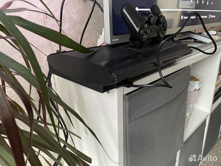 Sony ps3 ss прошитая+куча игр