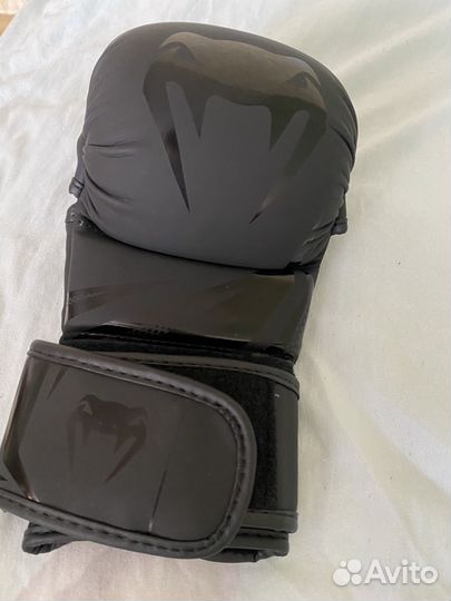 Перчатки для мма venum