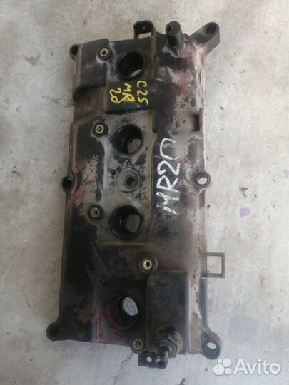 Крышка клапанов Nissan Serena C25 MR20