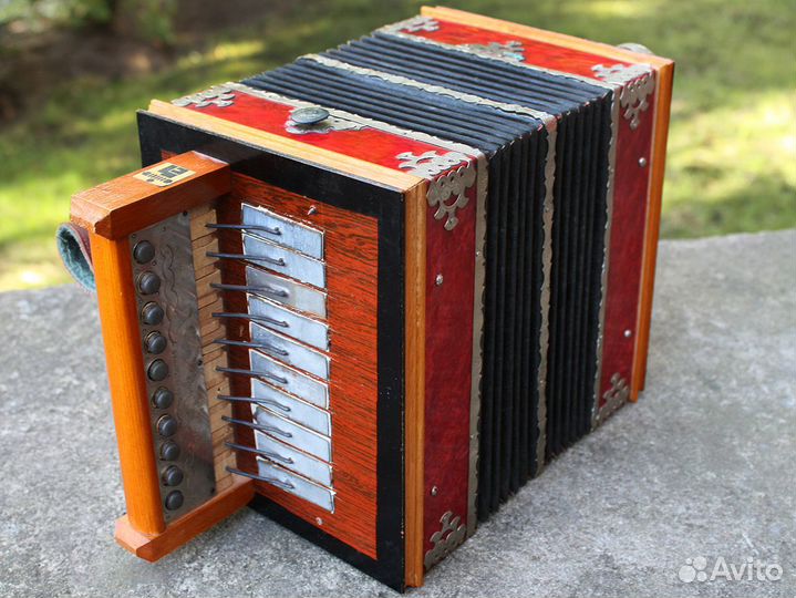 Саратовская гармонь. В коробке. СССР