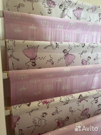 Монтессори-полочка для книг