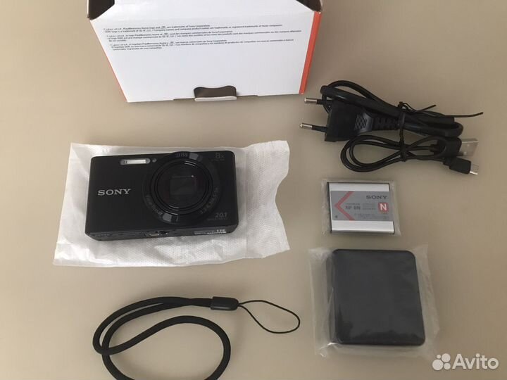 Sony Cyber-shot DSC-W830