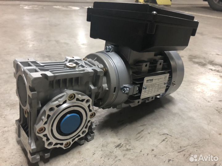 Мотор-редуктор nmrv 030-150