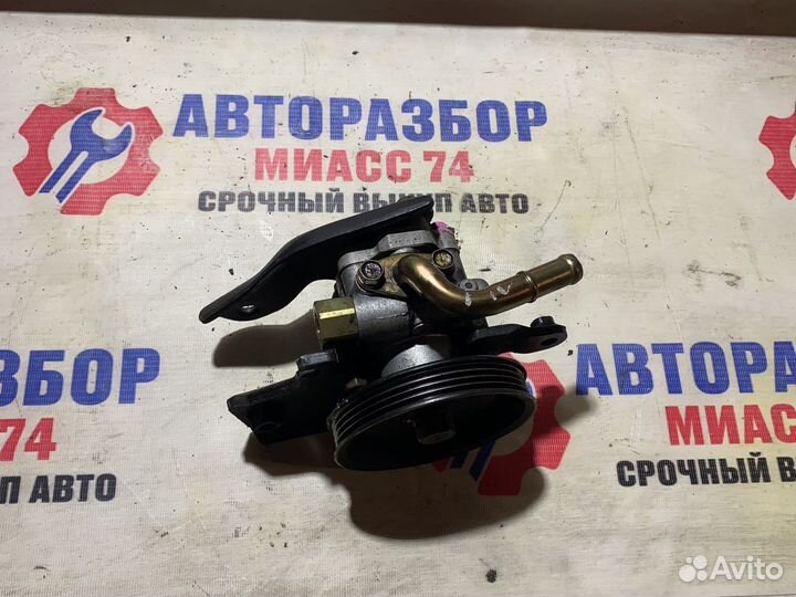 Насос гур nissan primera p10