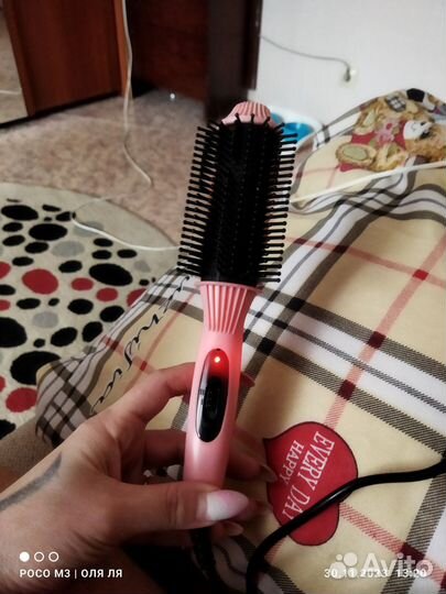 Электрическая расчёска выпрямитель