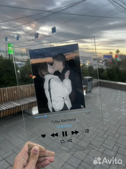 Фоторамка с музыкой на стекле