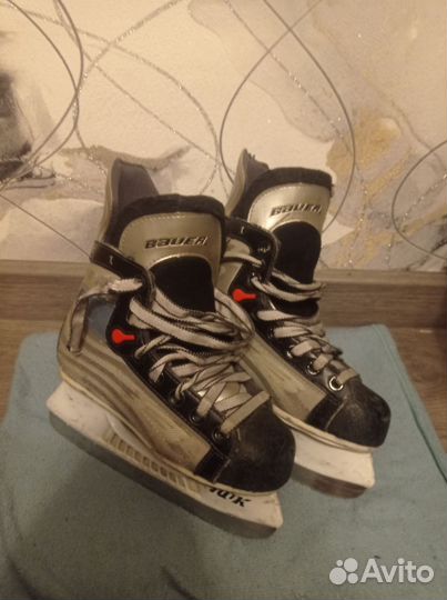 Хоккейные коньки bauer