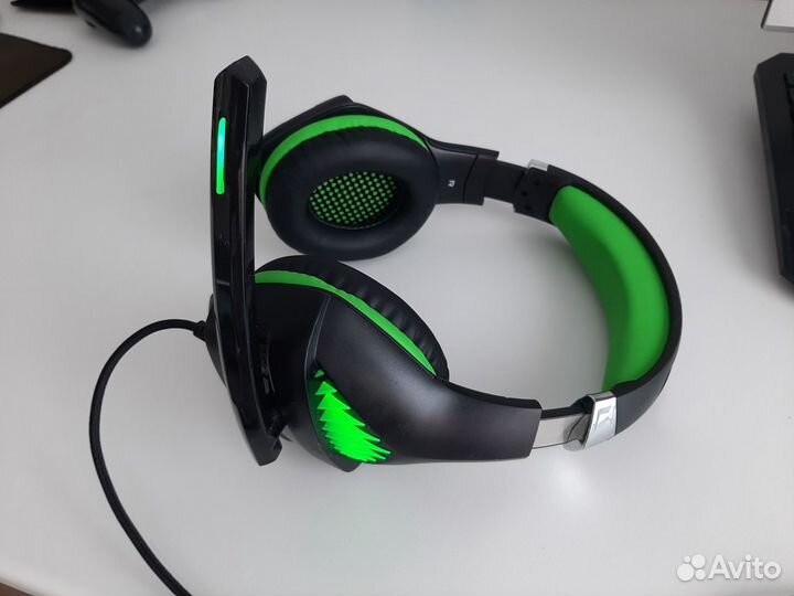 Гарнитура Crown cmgh-2102