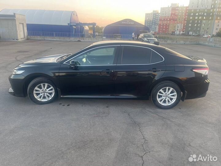 Toyota Camry 2.0 AT, 2020, 186 000 км