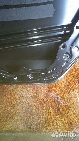 Дверь задняя правая kia