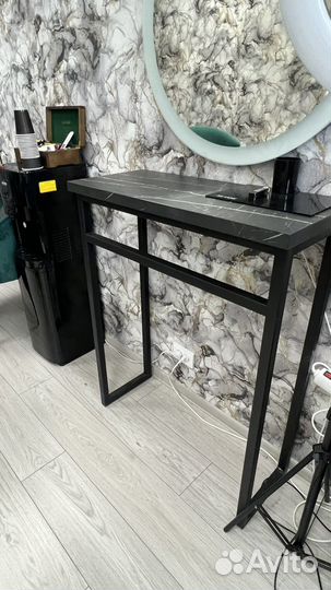 Стол (консоль) для бровиста/визажиста и пр