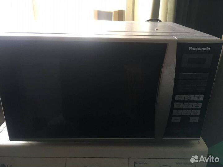 Panasonic NN-ST342 Микроволновка