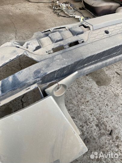 Бампер задний Land Rover Range Rover 2012г