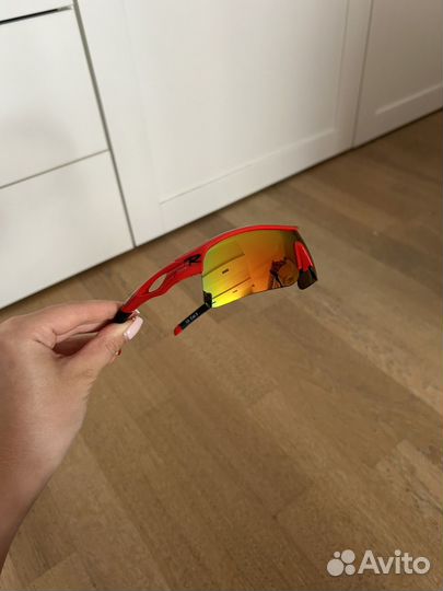 Очки спортивные