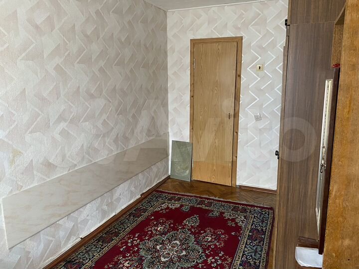 2-к. квартира, 42 м², 2/5 эт.