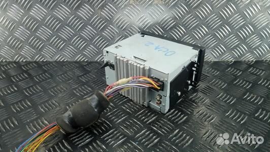 Магнитола KIA sorento 1 (DEA02I401)