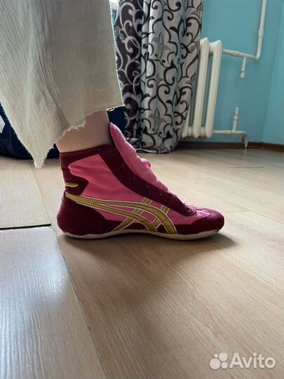 Борцовки Asics Tiger б/у