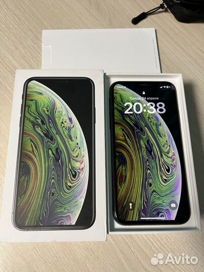 iPhone Xs, 64 ГБ