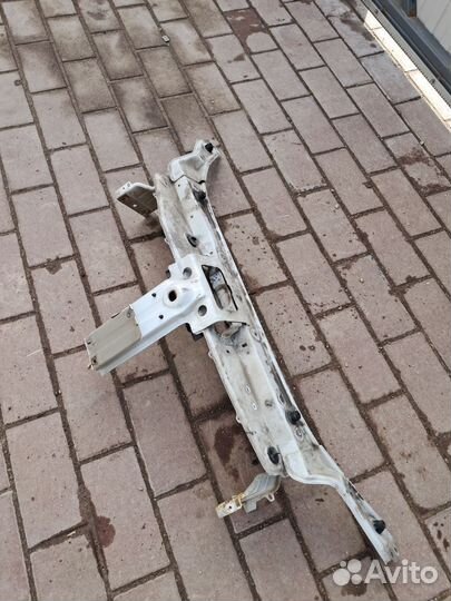 Передняя панель рено логан 2