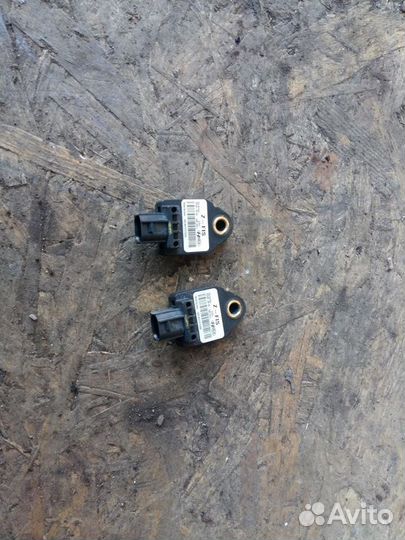 Датчик AIR BAG Hyundai i30 2007-2012
