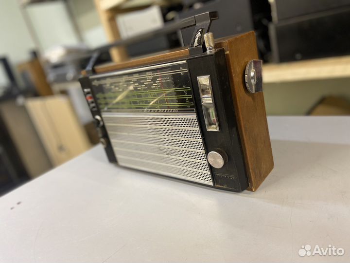 Радиоприемники океан 205