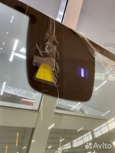 Стекло лобовое Mercedes-Benz GLK X204