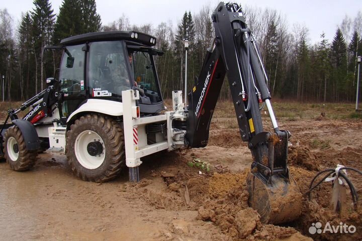 На разборке Хитачи Hitachi