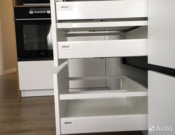 Кухни на заказ. Пoдcвeткa paбoчeй зoны в Пoдapoк