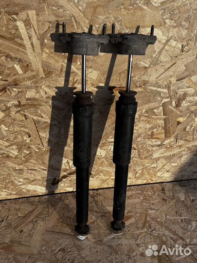 Стойка задняя Мерседес w204