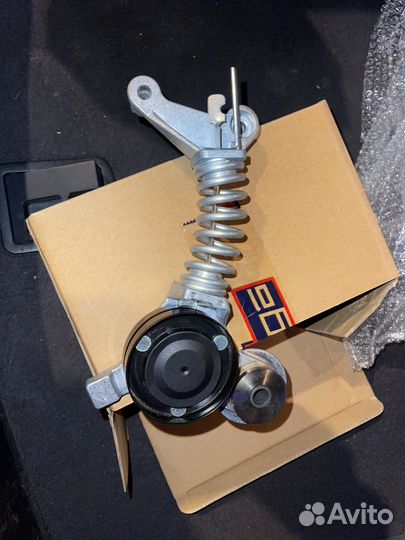 Натяжитель приводного ремня bbj всборе