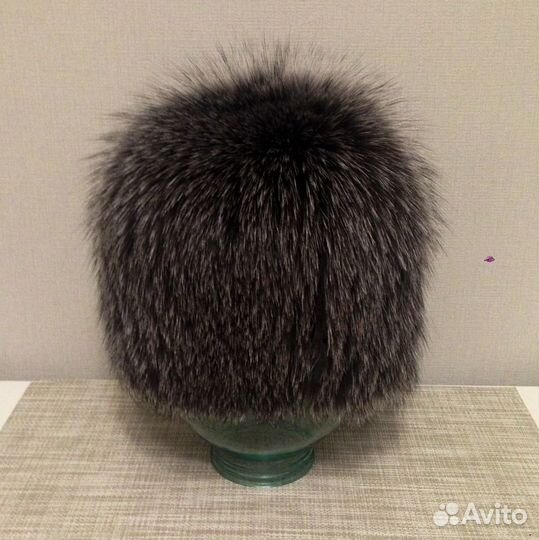 Новая шапка из меха чернобурки