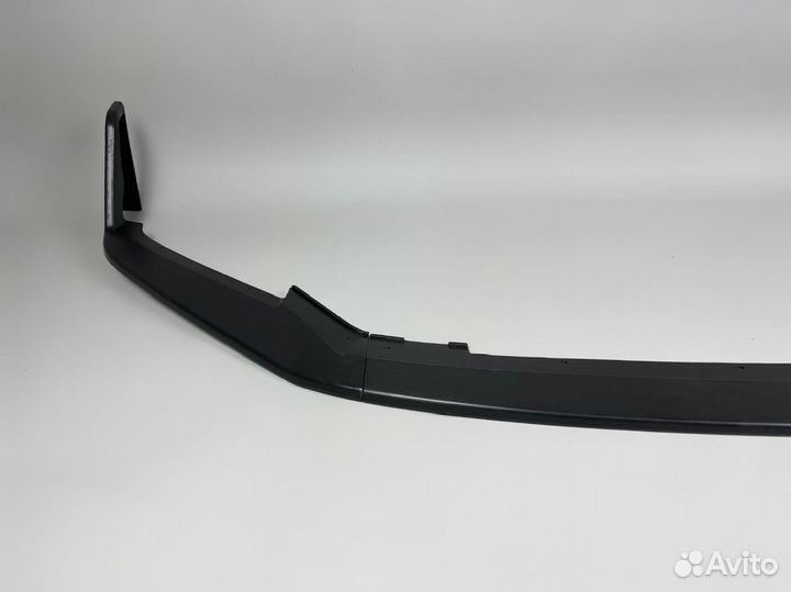 Губа передняя Lexus IS250 05-13г R2479