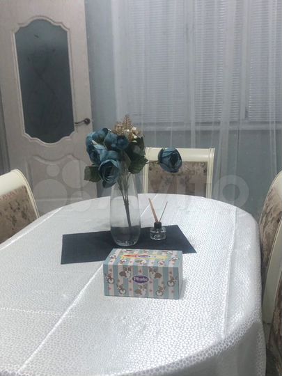 2-к. квартира, 57 м², 2/10 эт.