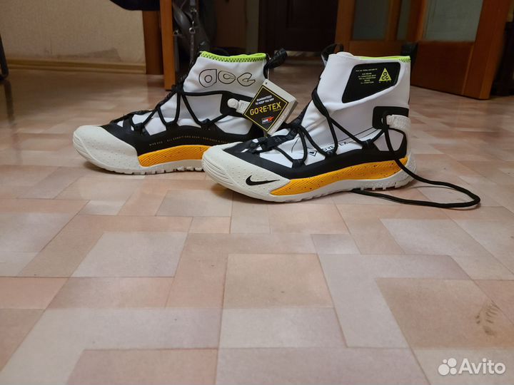 Кроссовки nike