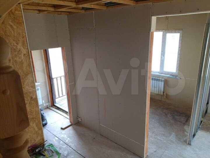 Дом 98 м² на участке 4 сот.