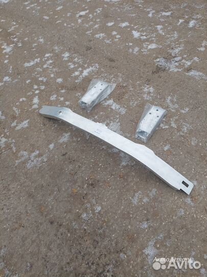 Усилитель бампера бмв F20 F30