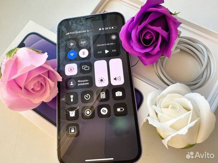 iPhone 12, 64 ГБ