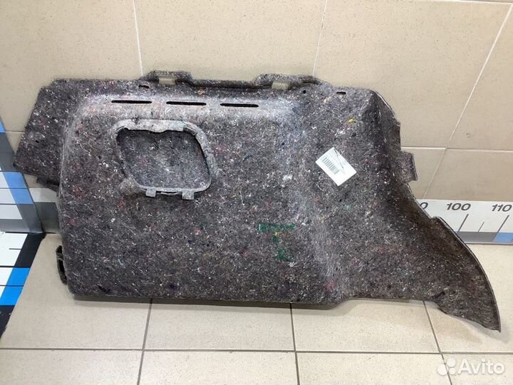 Обшивка багажника правая Renault Megane 3 K9K834
