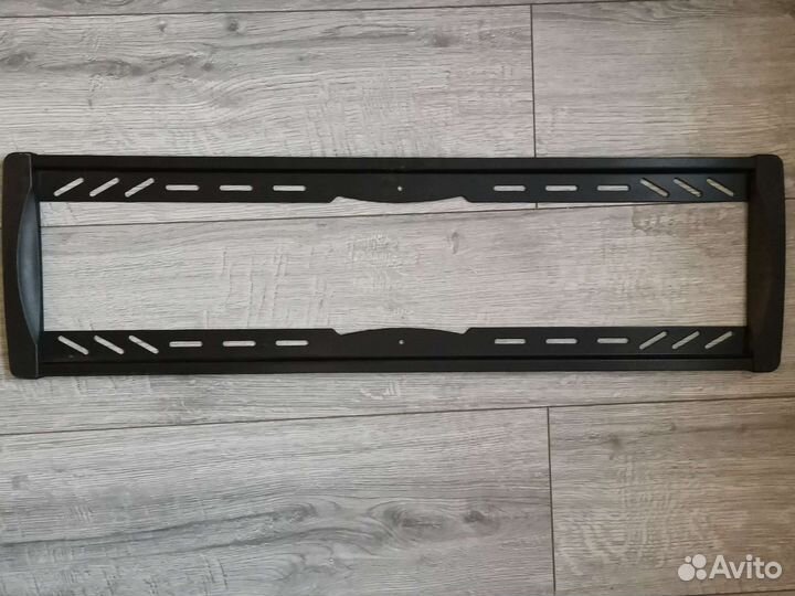 Крепление для телевизора 70х18