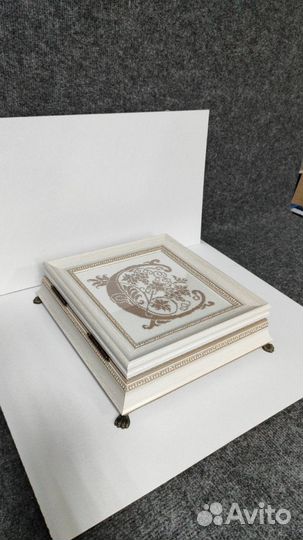 Шкатулка ручной работы