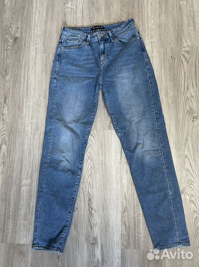 Джинсы Pull&bear, Levi’s, Bershka, Mango, Mavi