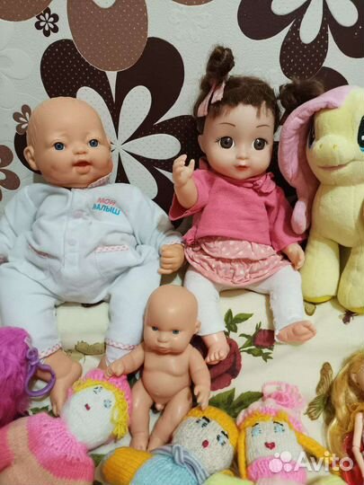 Пупсы и куклы Пакетом