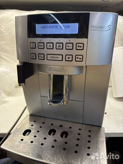 Кофемашина delonghi magnifica s