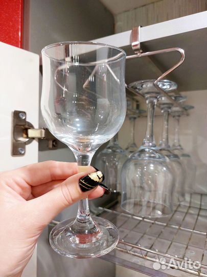 Набор бокалов для вина с держателем Новые