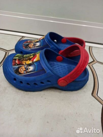 Crocs сандали Пляжные на мальчика 23-24 размер