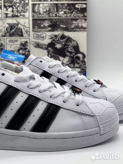Кроссовки Adidas Superstar Shelltoe