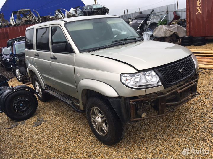 Запчасти на УАЗ patriot разбор